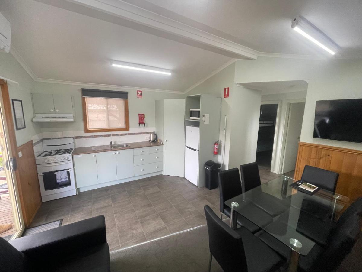 Acacia Caravan Park & Holiday Units Ararat Exterior foto